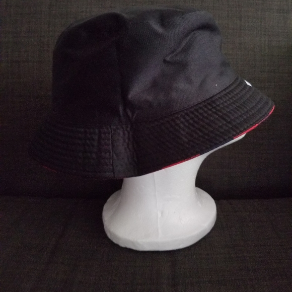 Reversible Buffalo Check Patterned Bucket … - Picture 9 of 9